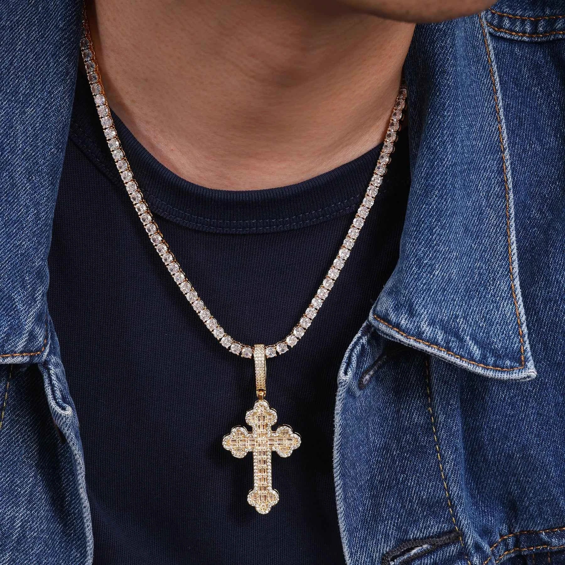 Cloud Cross Anhänger + Kette