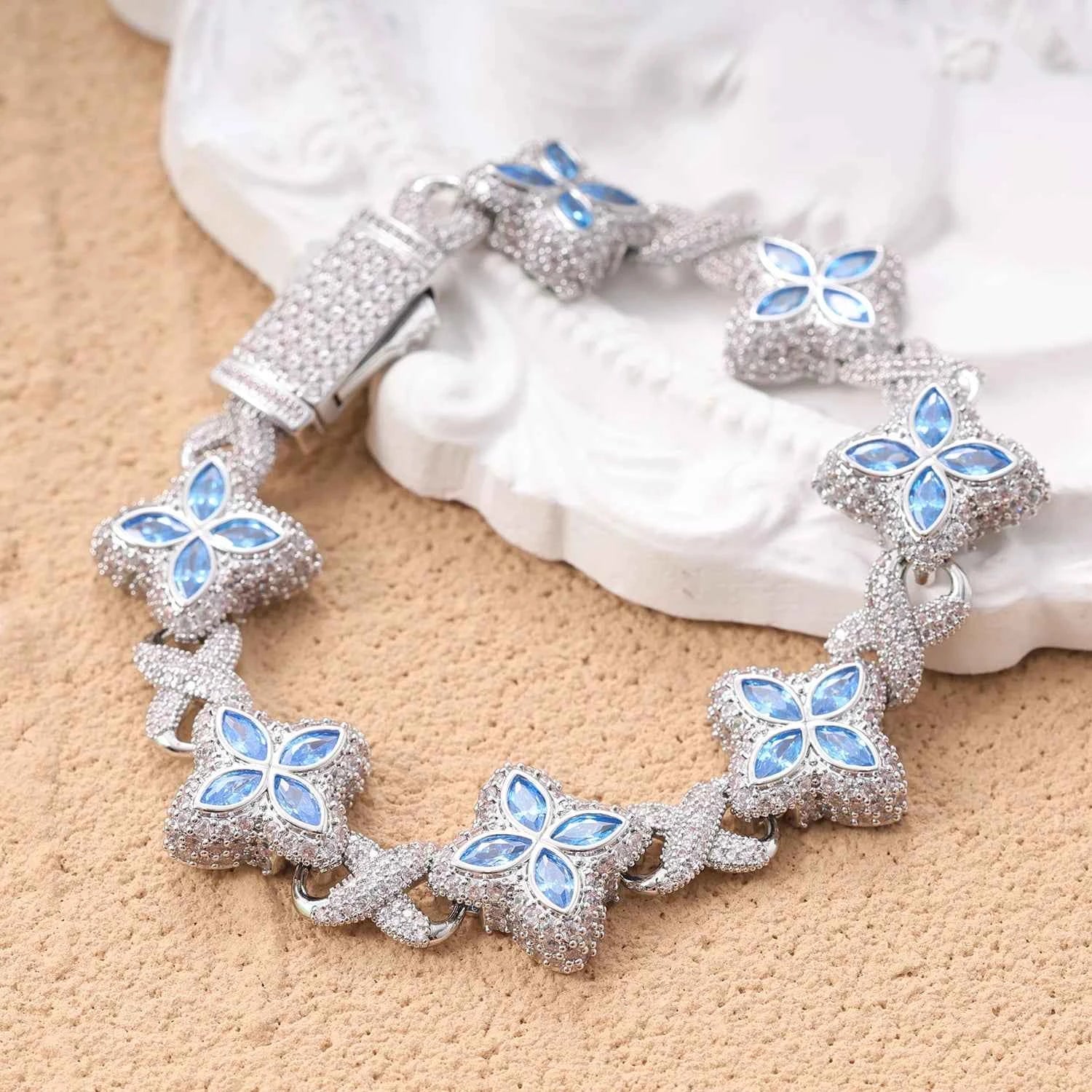 Aurora Clover Link Armband