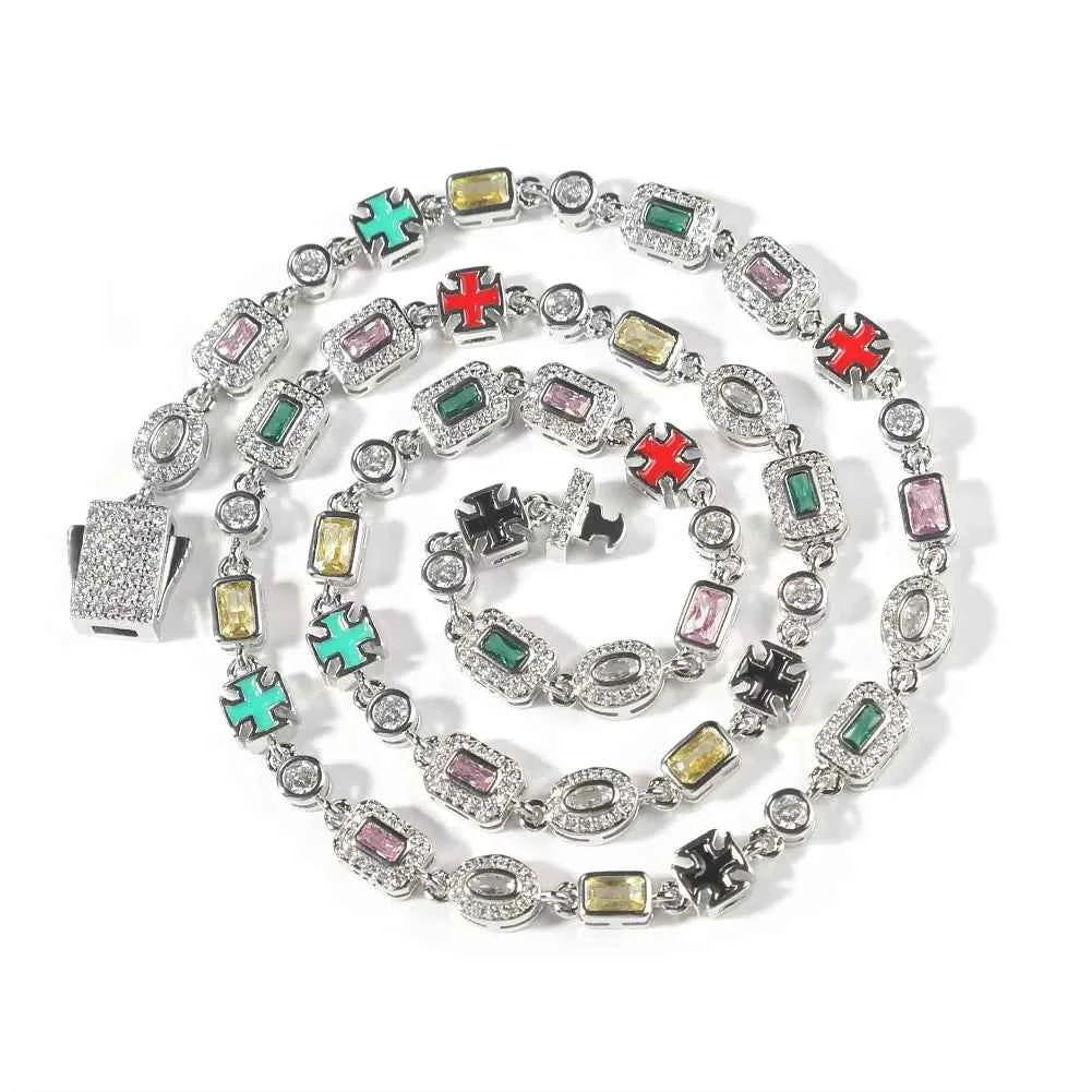 Celestine Cross Kette