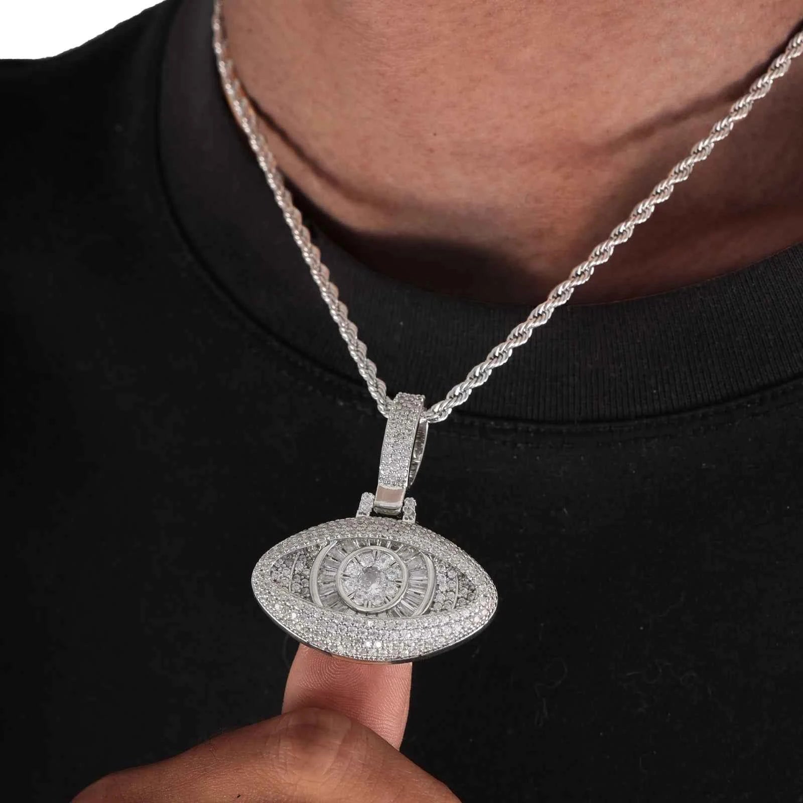 Eye of Clarity Anhänger + Kette