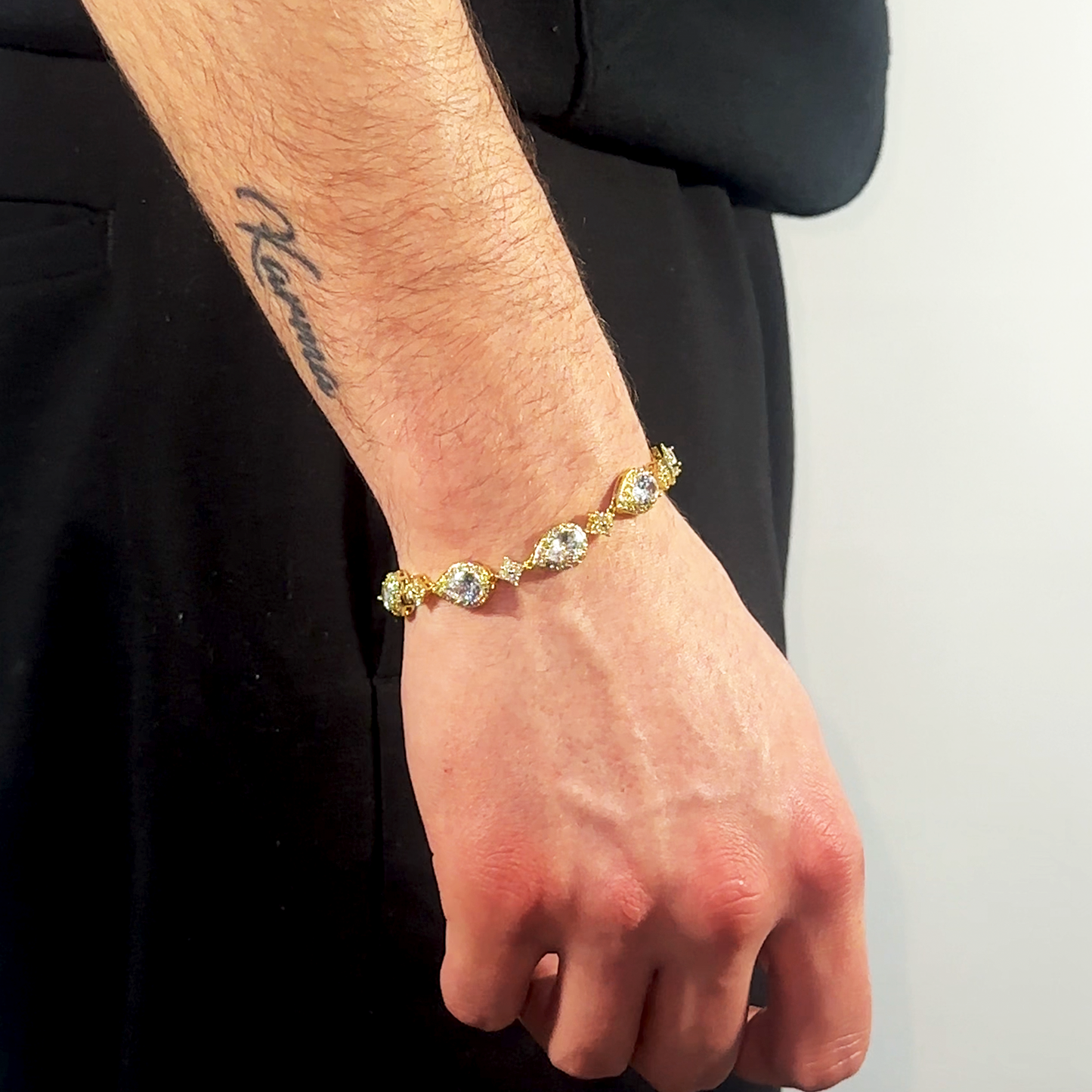 Lacrima Tennis Bracelet